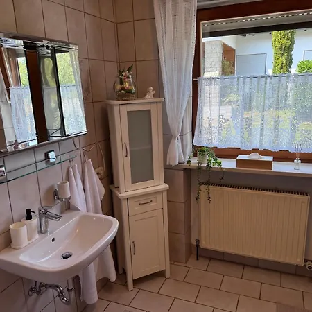 Haus Annemarie Mit Terrasse Und Garten Διαμέρισμα *