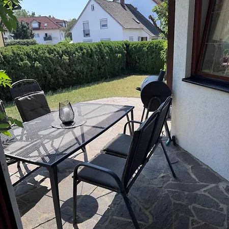 Haus Annemarie Mit Terrasse Und Garten Διαμέρισμα